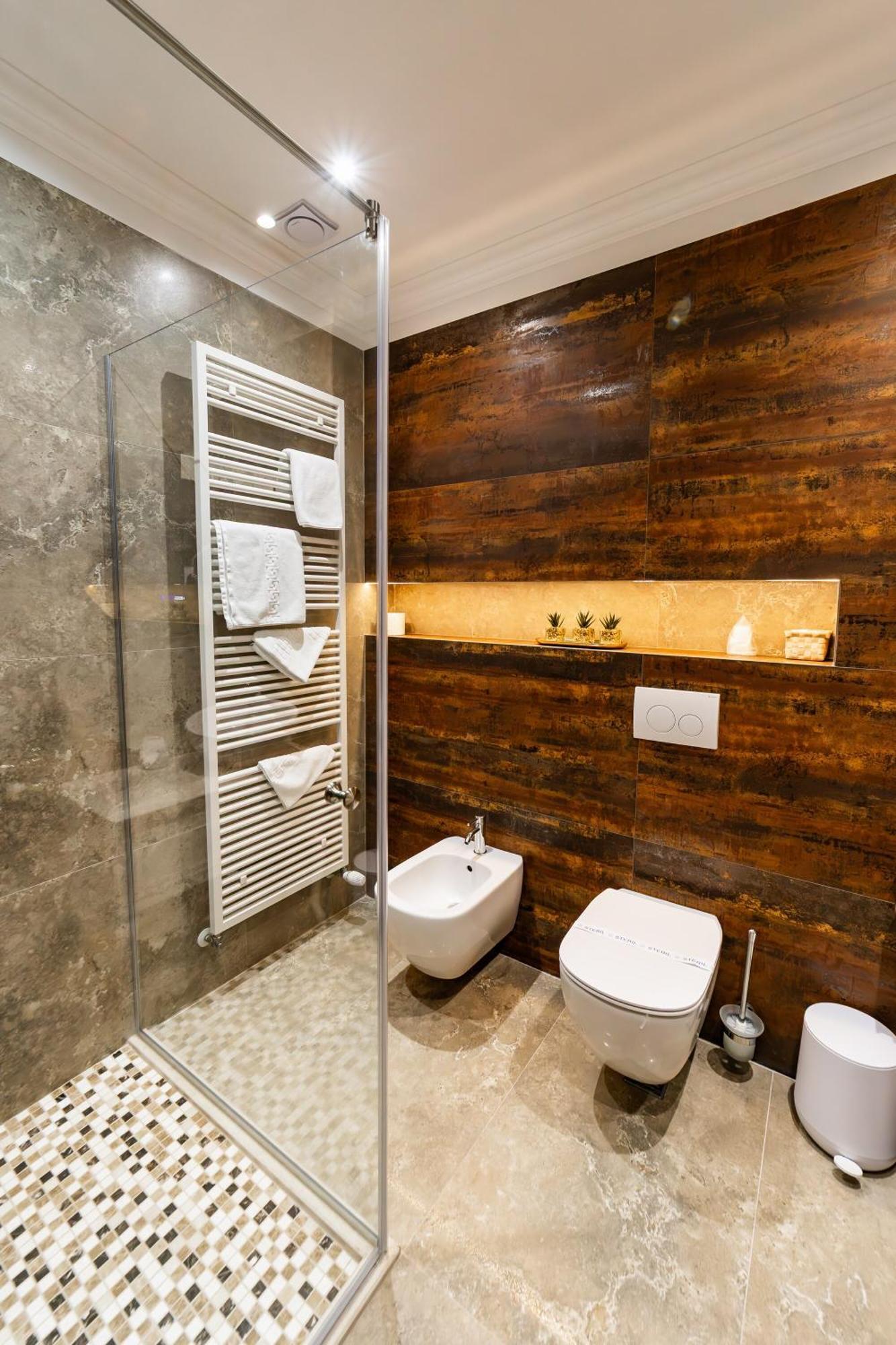 Hotel Amadeus Focşani Eksteriør billede